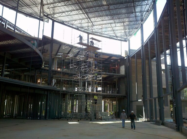 Rolling Tower Scaffolding Vs. Scissor Lifts When Should You Use Them